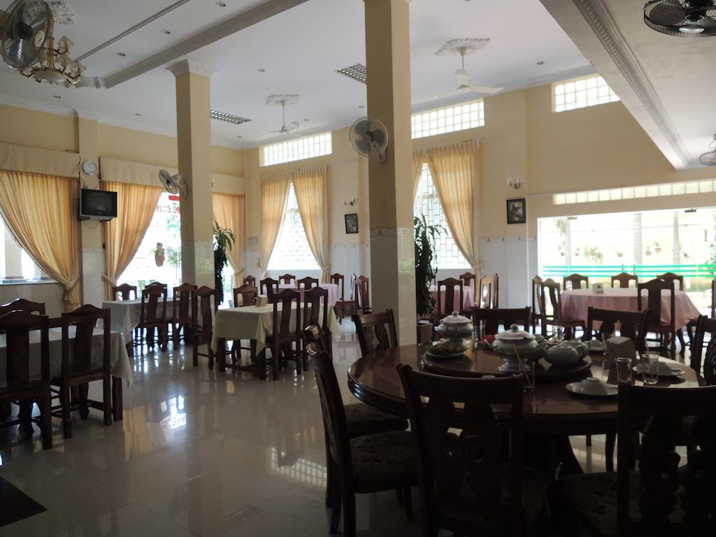 Reaksmey Battambang Hotel Екстериор снимка